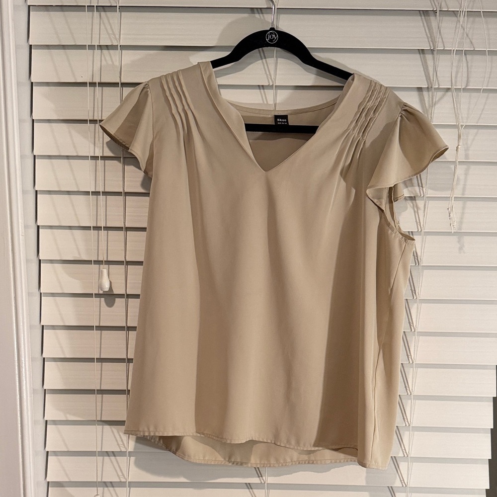 SHEIN Cream Flutter Sleeve Blouse